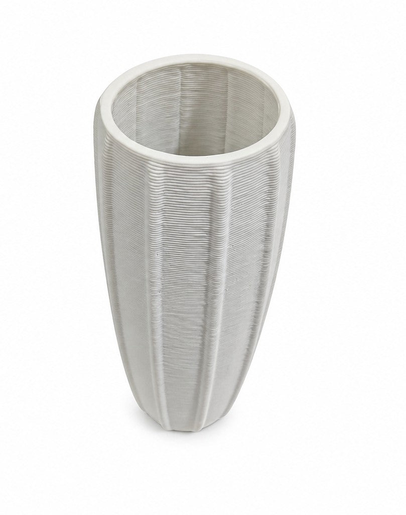 Elegant Ribbed Ceramic Vase – Modern Minimal Home Décor 18cm Height